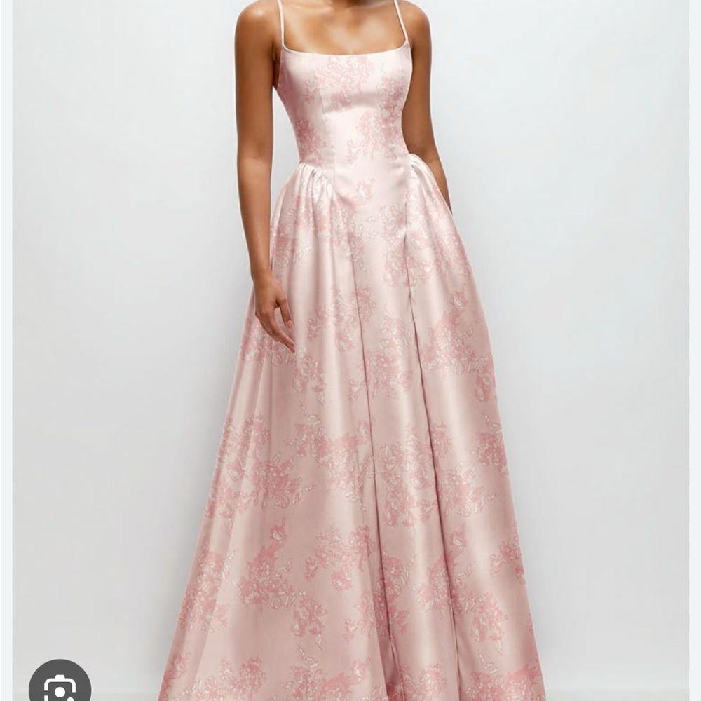 Dessy Style Group 3169